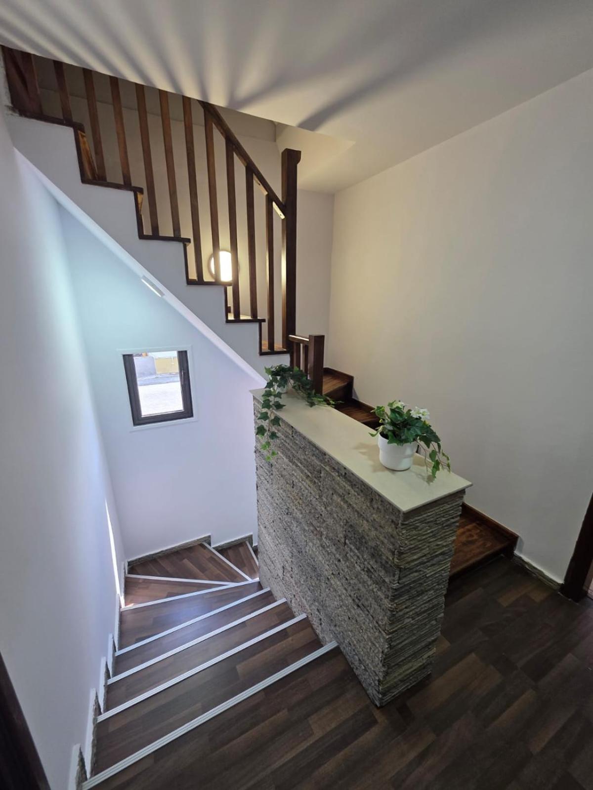 Town Centre Suites Ларнака Екстер'єр фото